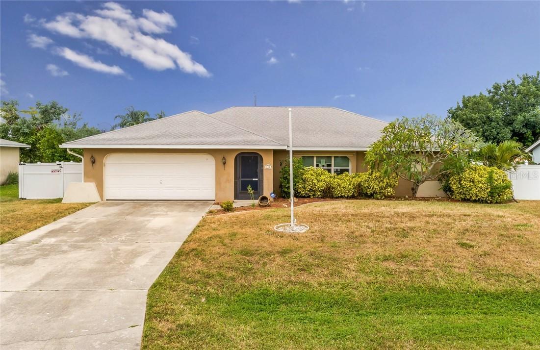 118 NE 9th Pl., Cape Coral, FL 33909