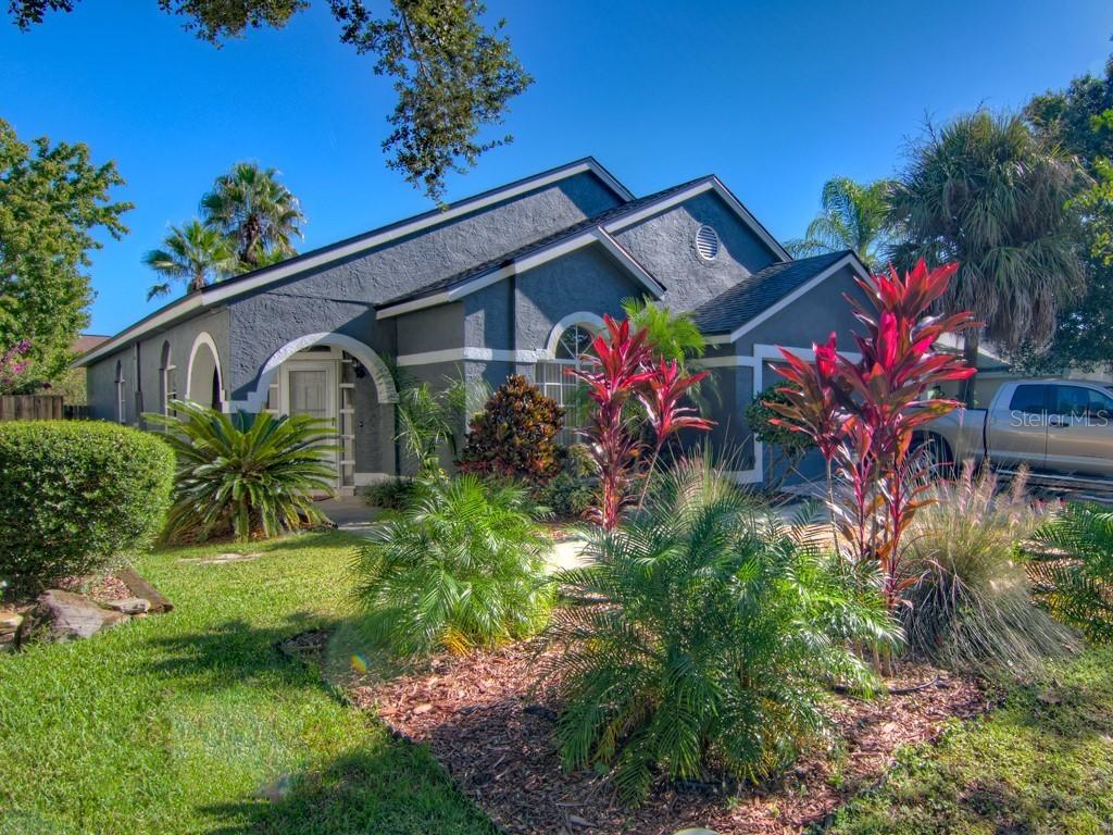 1047 Whittier Cir., Oviedo, FL 32765