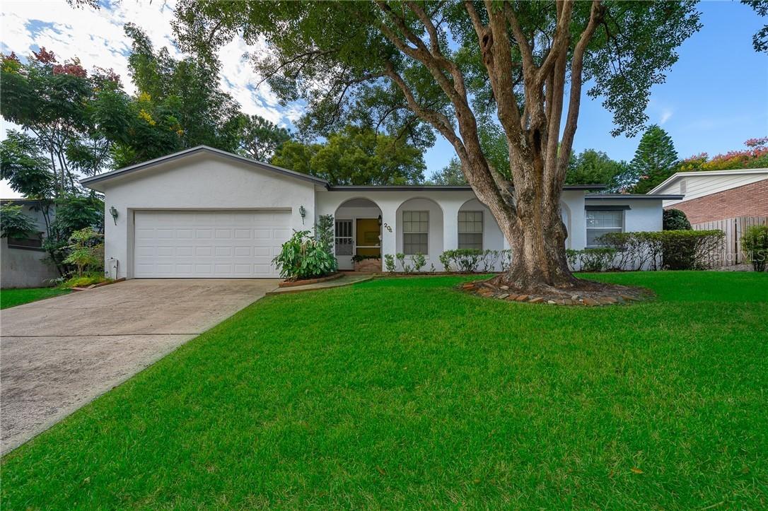 204 Carriage Hill Dr., Casselberry, FL 32707