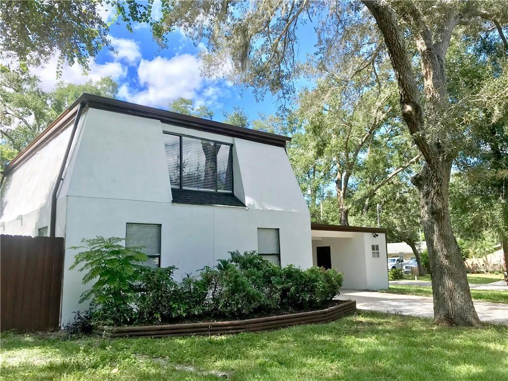 910 Lake Ln., Longwood, FL 32750