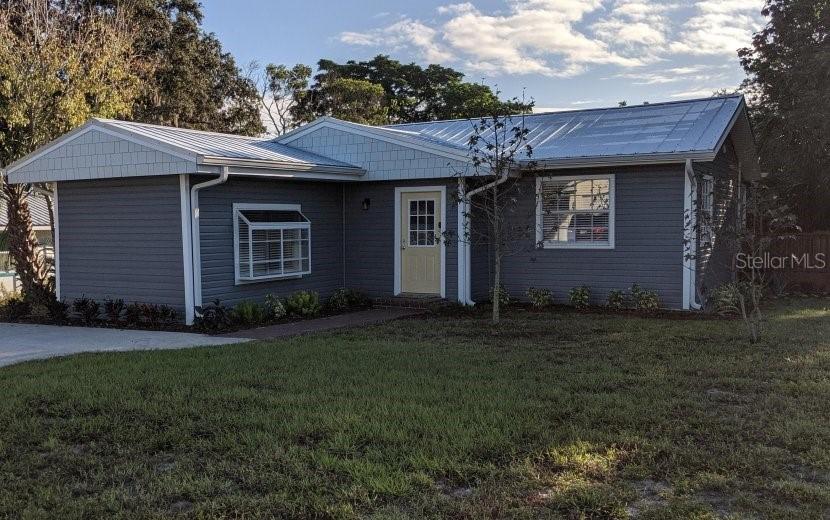 1306 Sutherland Dr., Palm Harbor, FL 34683