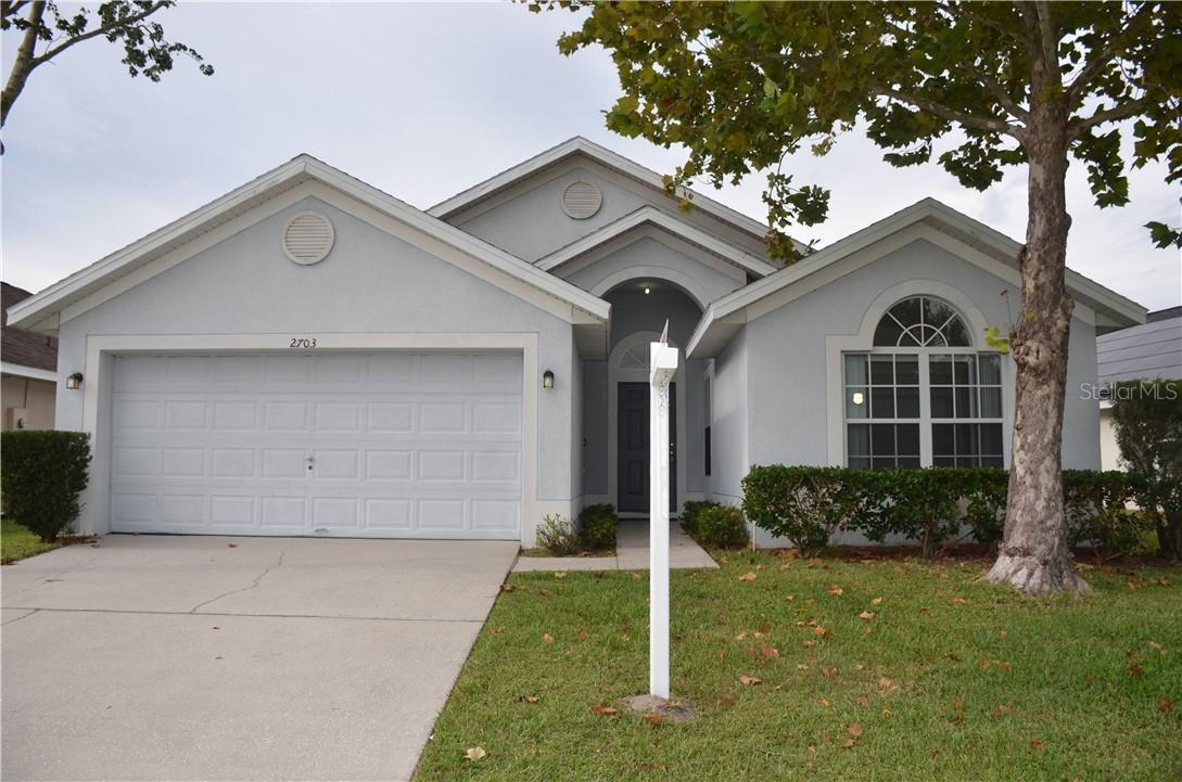 2703 Willow Glen Cir., Kissimmee, FL 34744