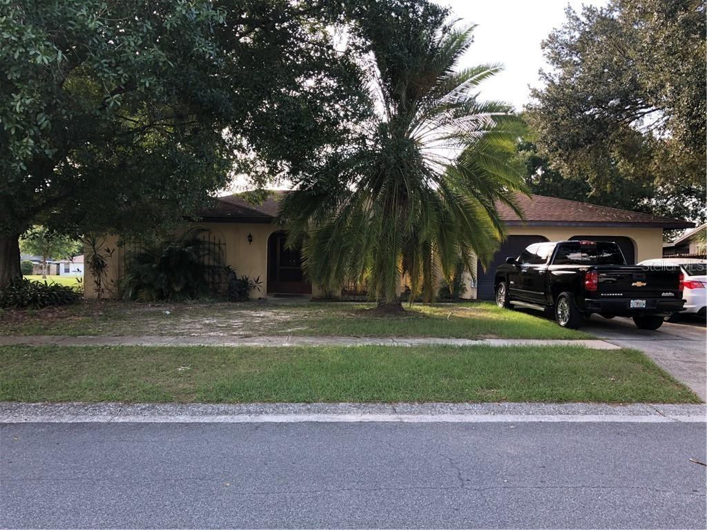 3102 Clovewood Pl., Seffner, FL 33584