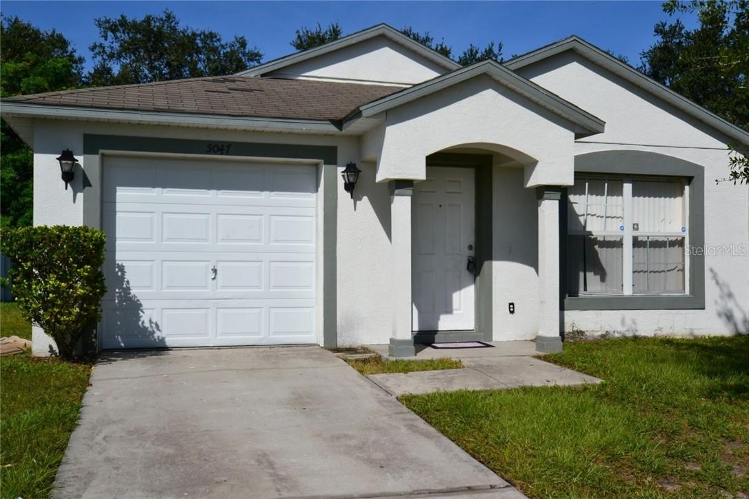 5047 Luna Negra Dr., Orlando, FL 32811