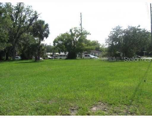 415 N John Young Pkwy., Kissimmee, FL 34741