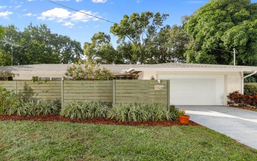 2836 Pinecrest St., Sarasota, FL 34239