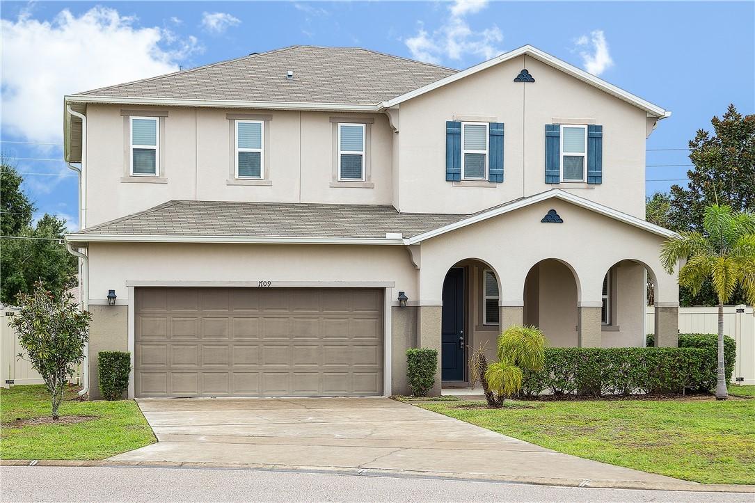 1709 Calm Waters Ct., Tavares, FL 32778