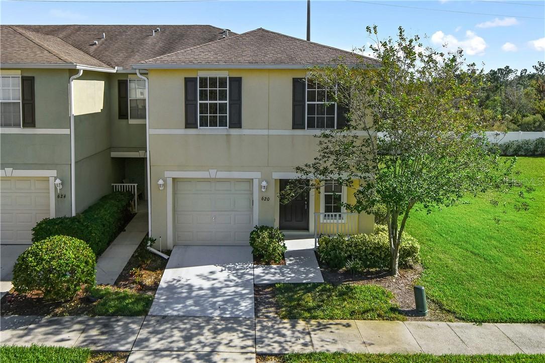 620 Cresting Oak Cir. #31, Orlando, FL 32824