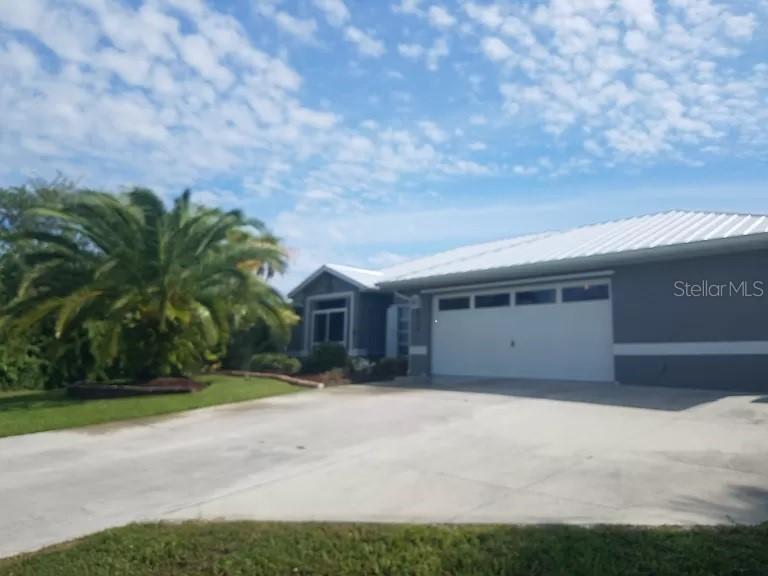 8276 Burwell Cir., Port Charlotte, FL 33981