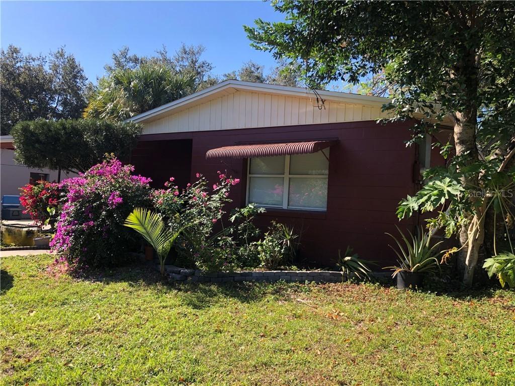 1045 Golden Isle Dr., Mount Dora, FL 32757