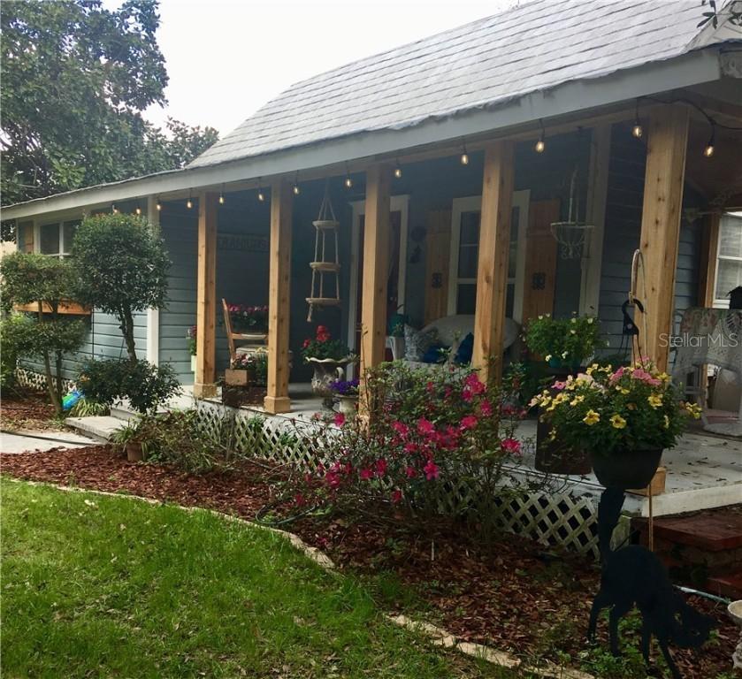1010 N Clayton St., Mount Dora, FL 32757