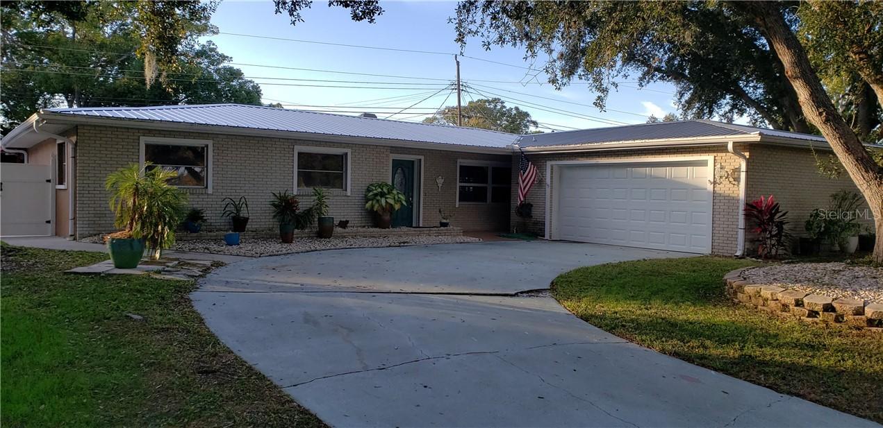 1854 Robin Hood Ave., Titusville, FL 32796