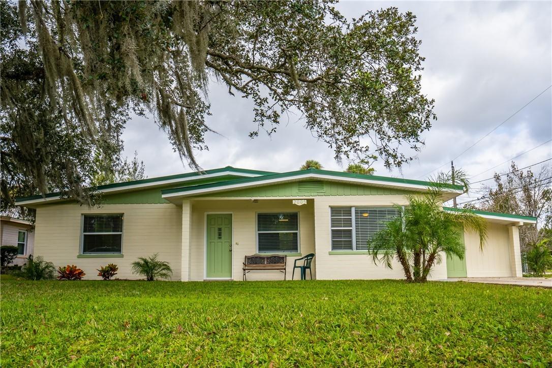 2005 Lake Dr., New Smyrna Beach, FL 32168