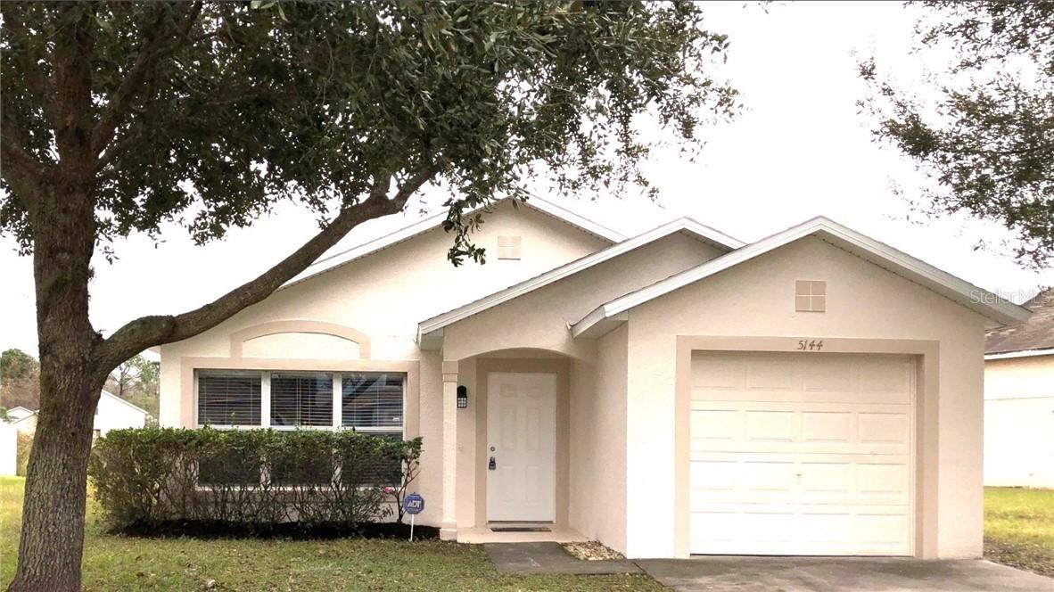 5144 Luna Negra Dr., Orlando, FL 32811