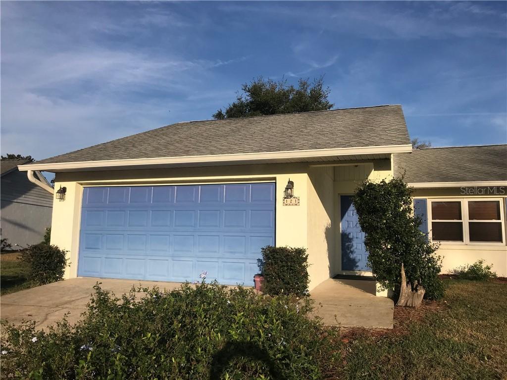 121 Ridgecrest Dr., Eustis, FL 32726