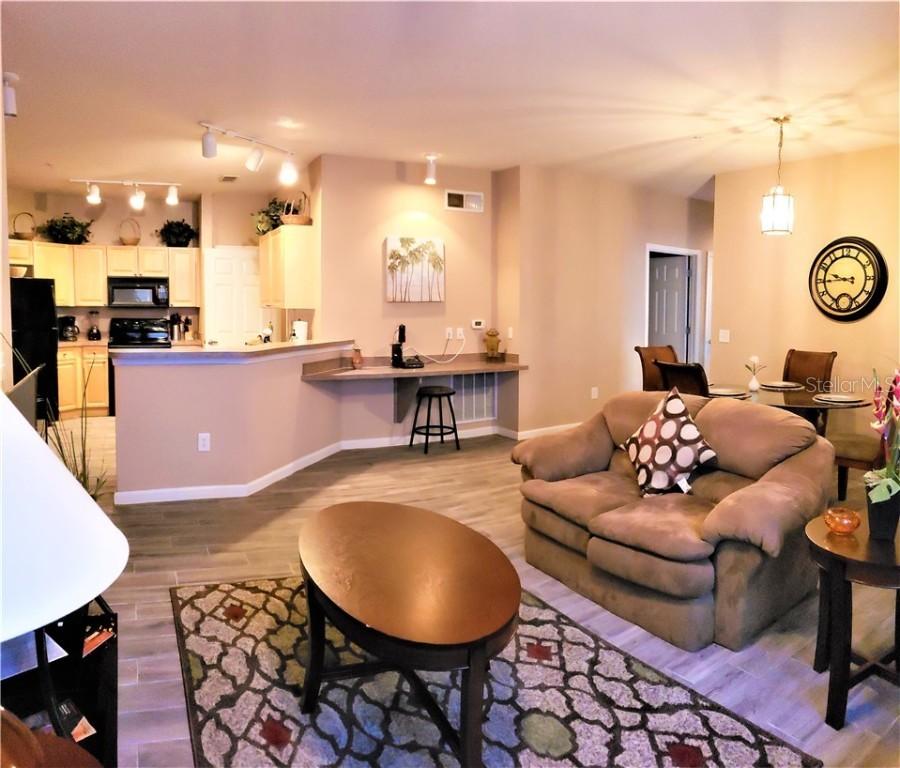 503 Terrace Ridge Cir., Davenport, FL 33896