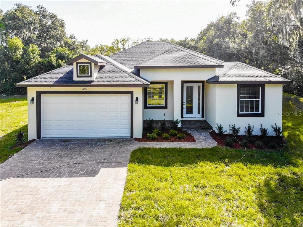 489 Grape Ave., St Cloud, FL 34769