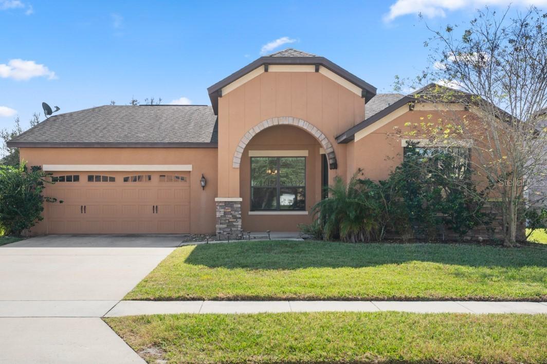3086 Pointe Place Ave., Kissimmee, FL 34758
