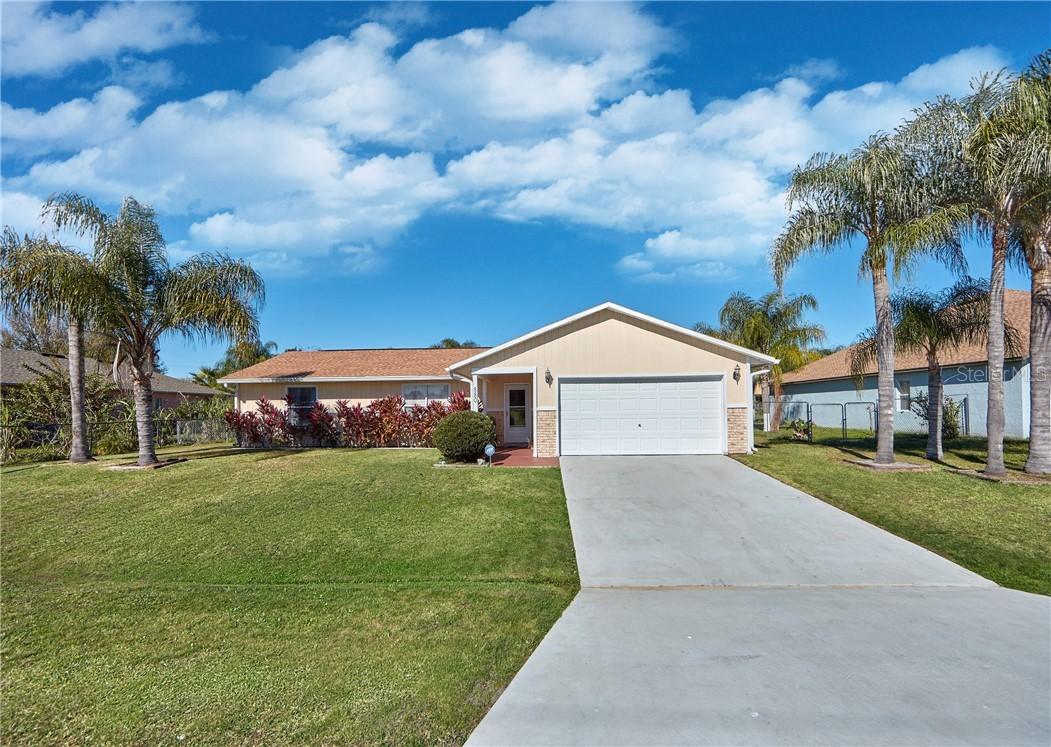 880 Adour Dr., Kissimmee, FL 34759