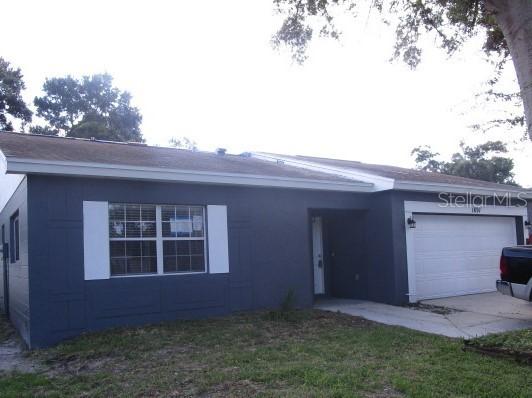 1691 E Grovehill Rd., Palm Harbor, FL 34683