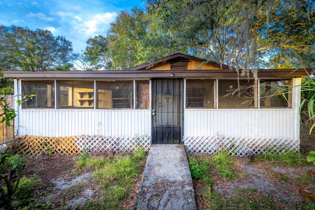 315 W Davis Ave., Lake Alfred, FL 33850