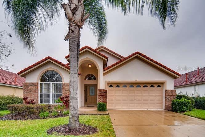210 Hypolita Ave., Davenport, FL 33897