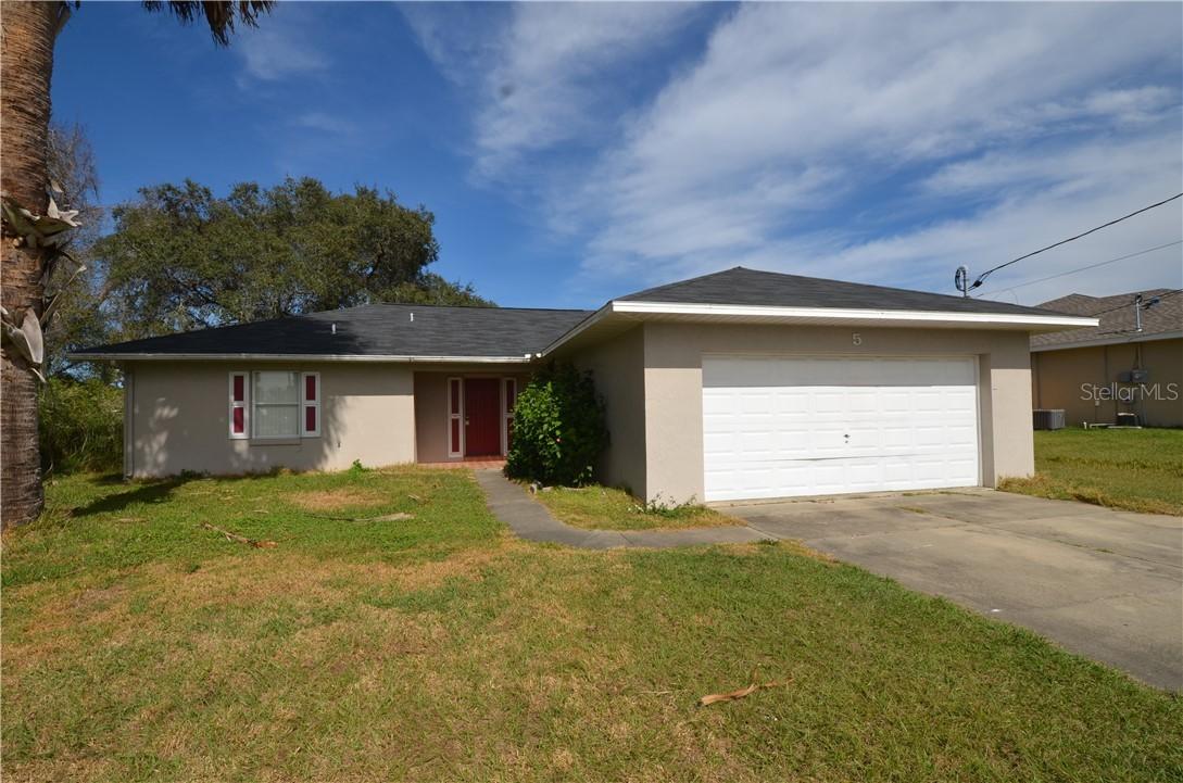 5 Almond Dr Pass, Ocala, FL 34472