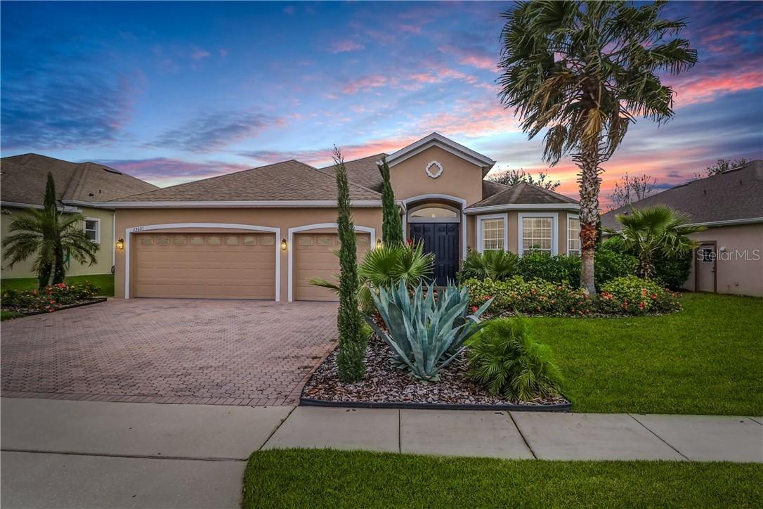 23607 Companero Dr., Sorrento, FL 32776