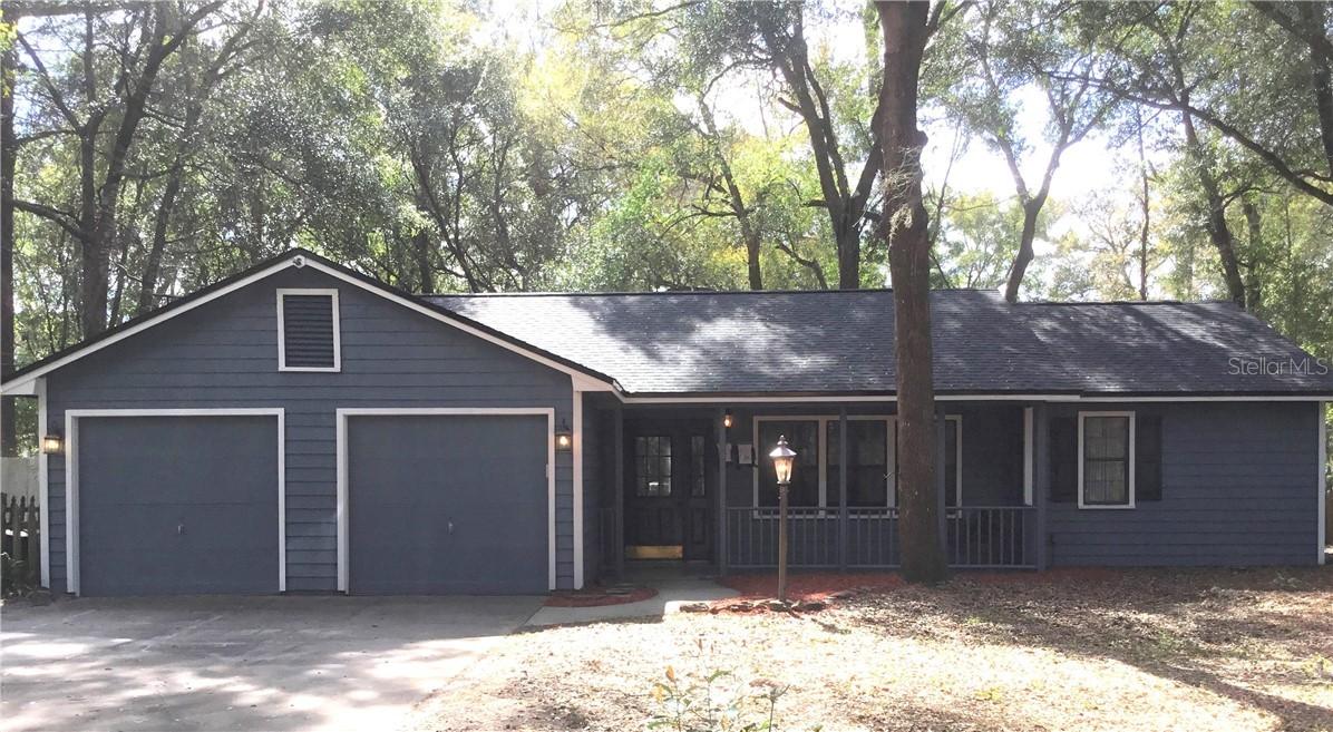 26426 Sackamaxon Dr., Sorrento, FL 32776