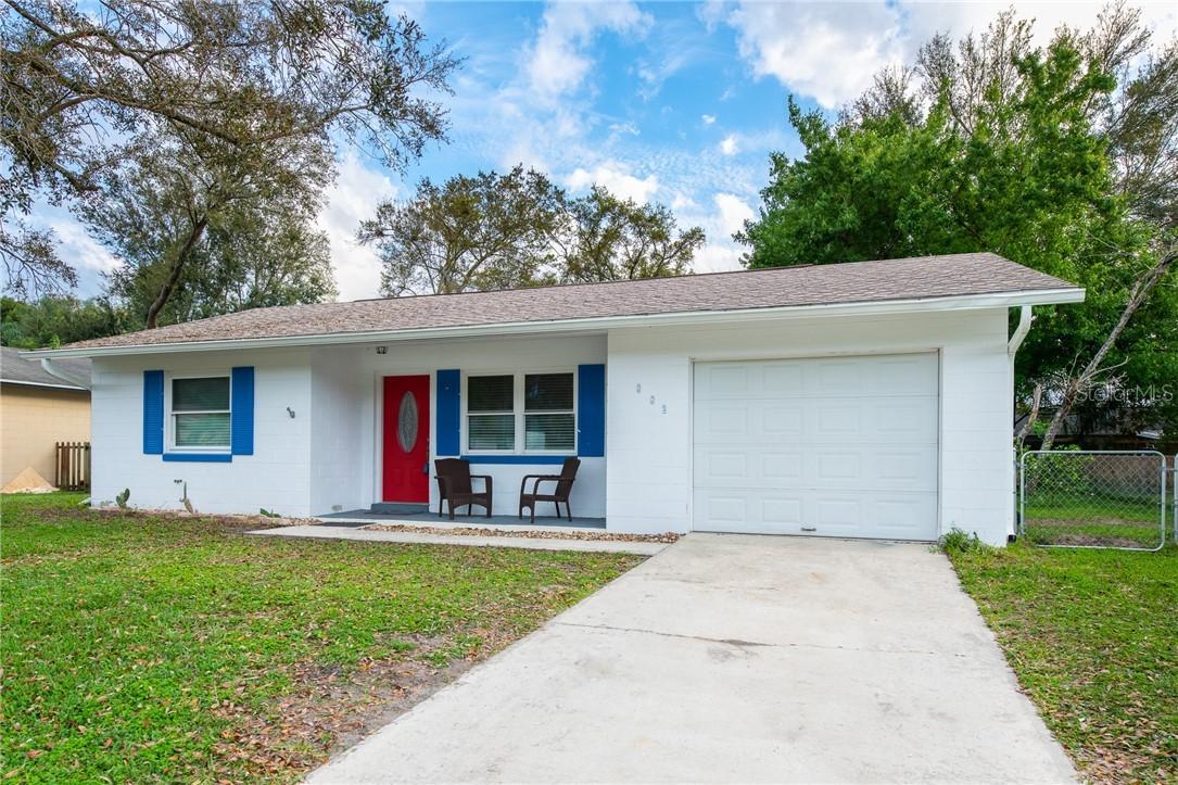 882 Rich Dr., Oviedo, FL 32765