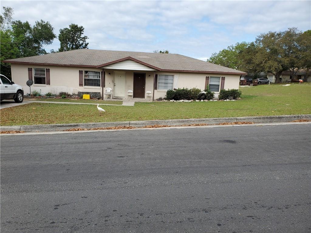 718 Greenleaf Ln., Lake Wales, FL 33853