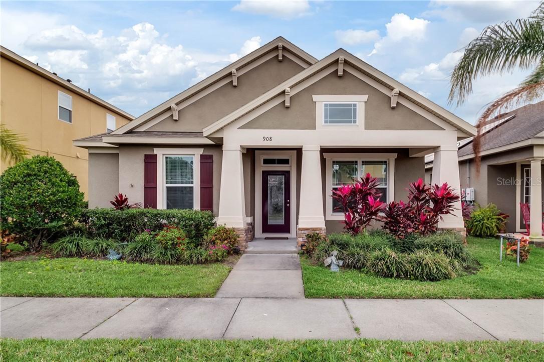 908 Egrets Landing Way, Groveland, FL 34736
