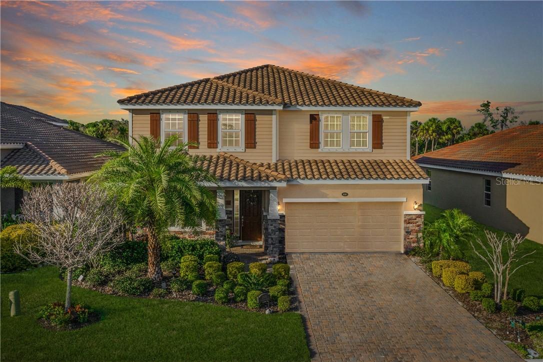 2824 Esmeralda Dr., Sarasota, FL 34243