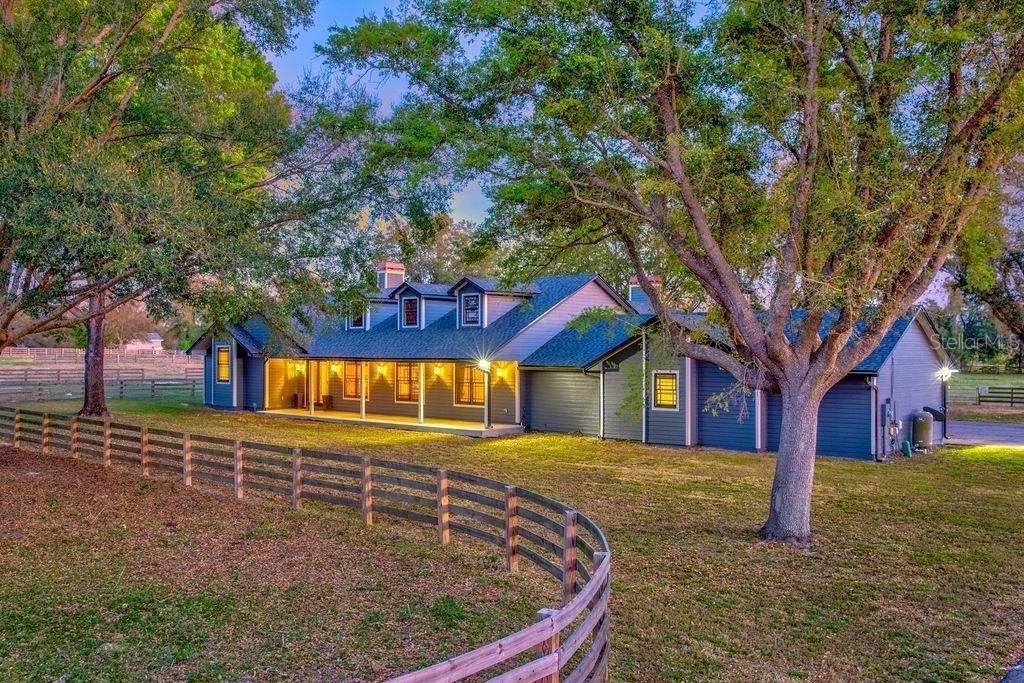 25442 Mcdowell Ct., Sorrento, FL 32776