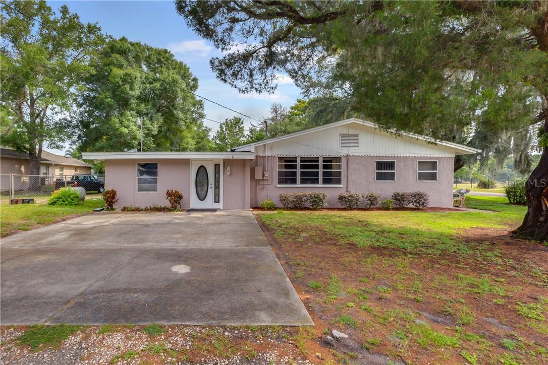 1100 Dennis Ave., Orlando, FL 32807