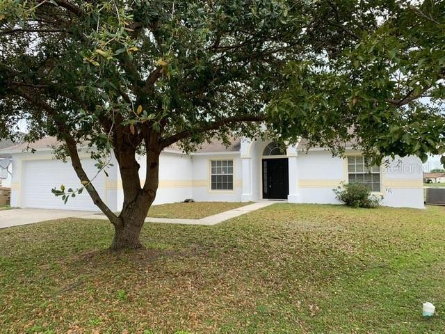 327 Corsica Ct., Kissimmee, FL 34758