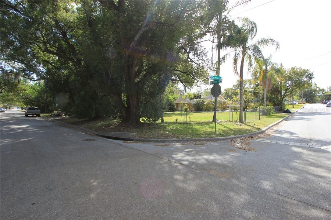 11 N Graham Ave., Orlando, FL 32803