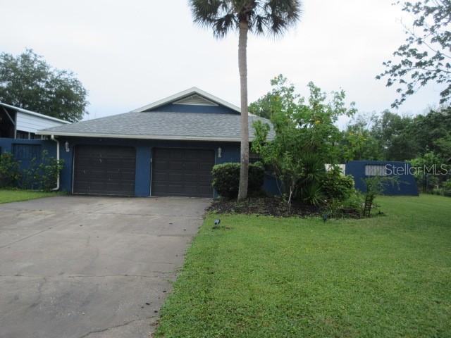 28842 Tammi Dr., Tavares, FL 32778