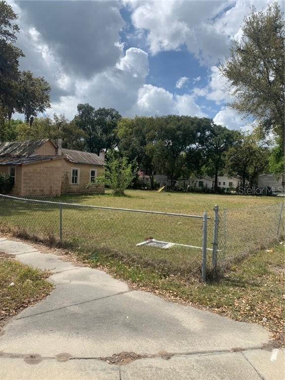 318 N Dillingham Ave., Kissimmee, FL 34741