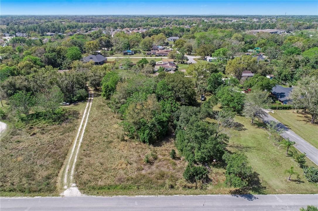 2021 James Dr., Oviedo, FL 32765