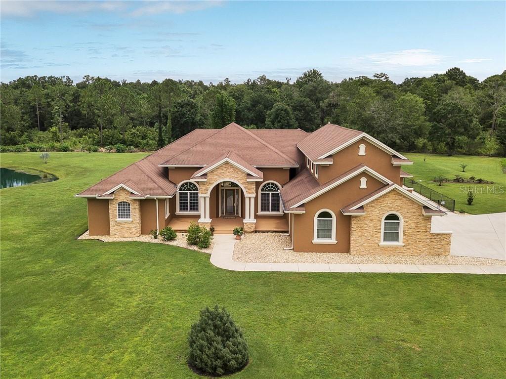 1723 Hidden Palms Dr., Davenport, FL 33897