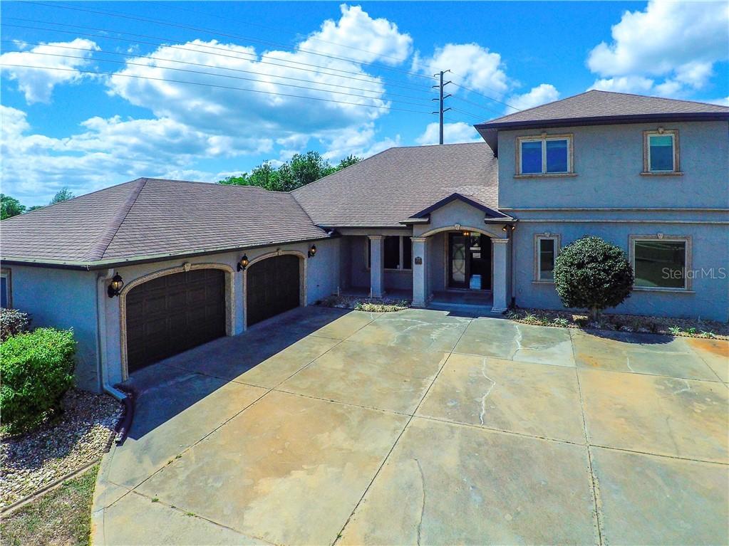 18241 Sky Top Ln., Groveland, FL 34736