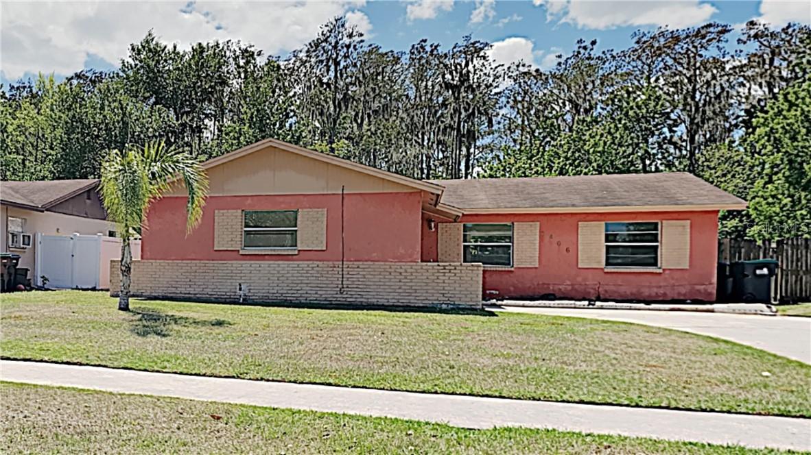 8406 Dimare Dr., Orlando, FL 32822