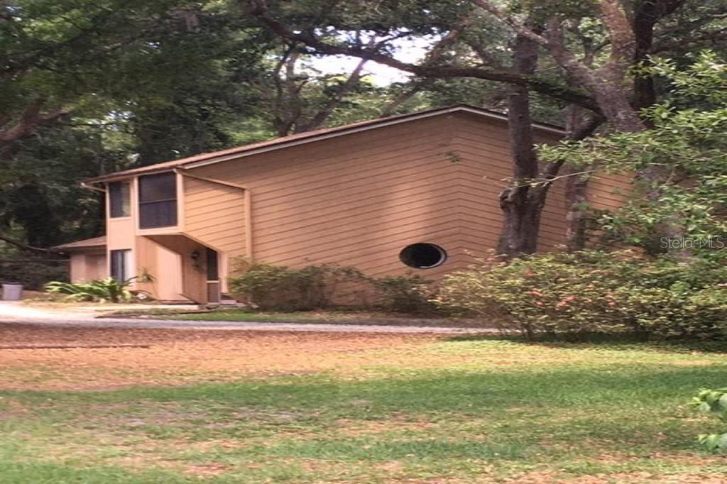 196 Michael Dr., Oviedo, FL 32765