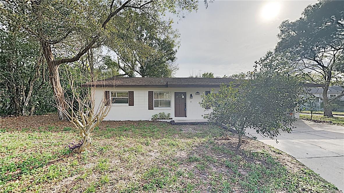 1000 Morningside Dr., Eustis, FL 32726
