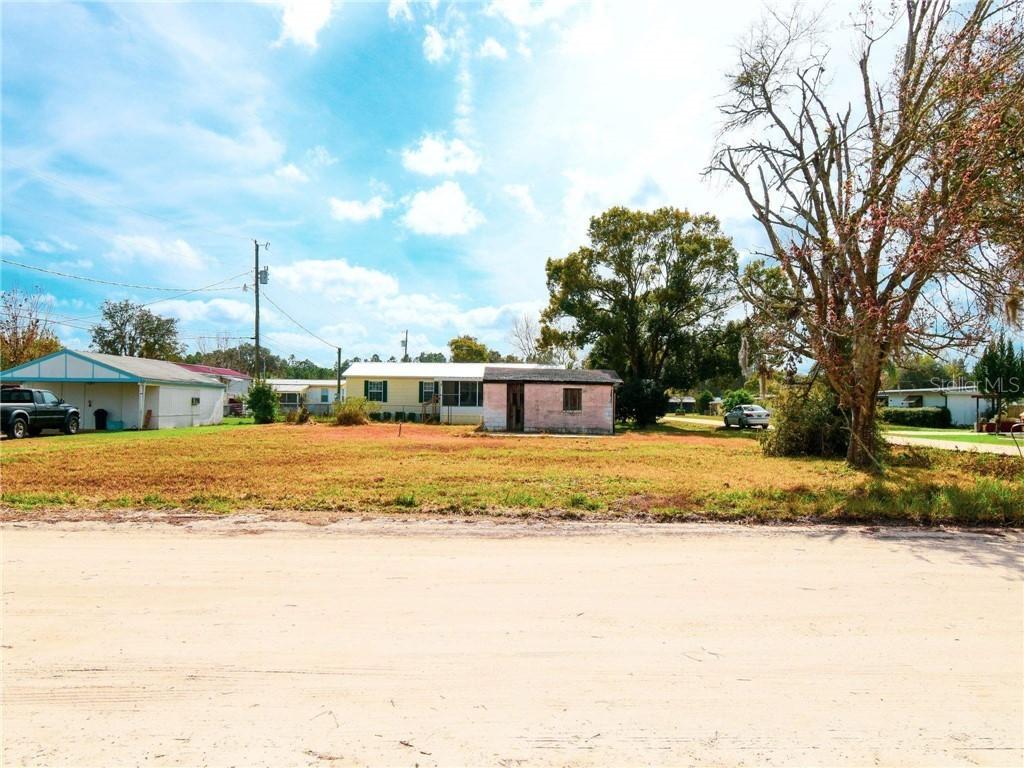 106 Illinois St., Crescent City, FL 32112