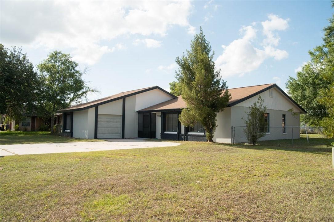709 Divot Ln., Poinciana, FL 34759