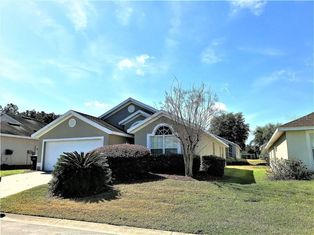 131 Hillside Dr., Davenport, FL 33897