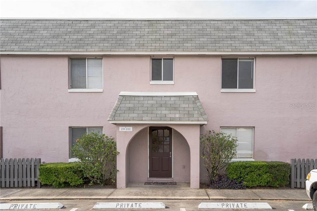 525 Conway Rd. #222, Orlando, FL 32807