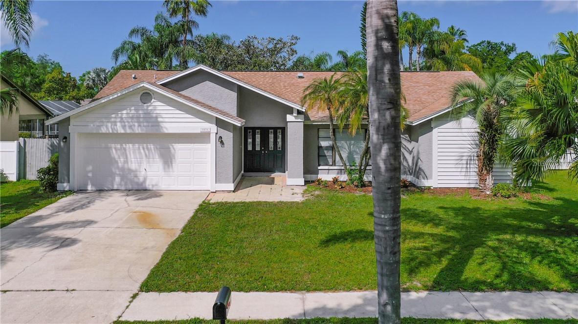 1031 Ridge View Ln., Palm Harbor, FL 34683